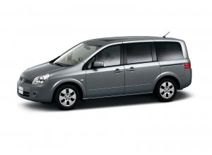 Nissan Lafesta '2004